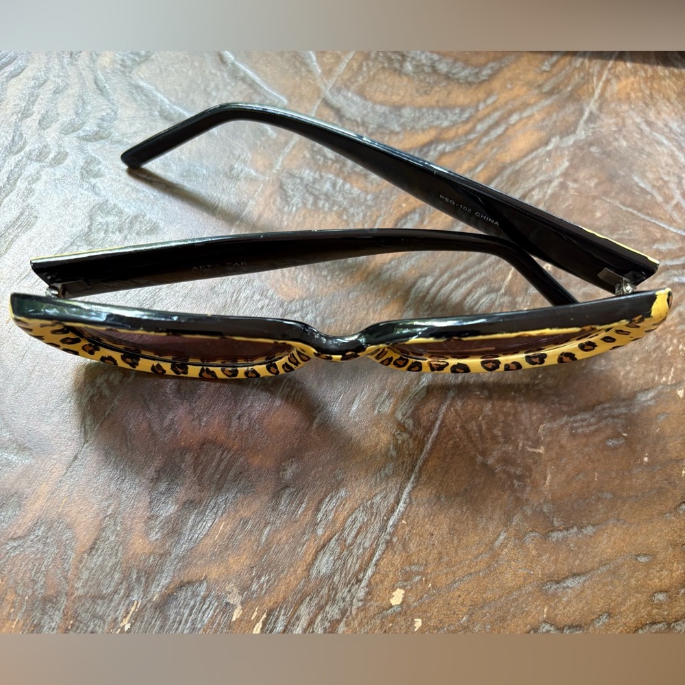 Animal print sunglasses - yellow/brown/black - Picture 12 of 12